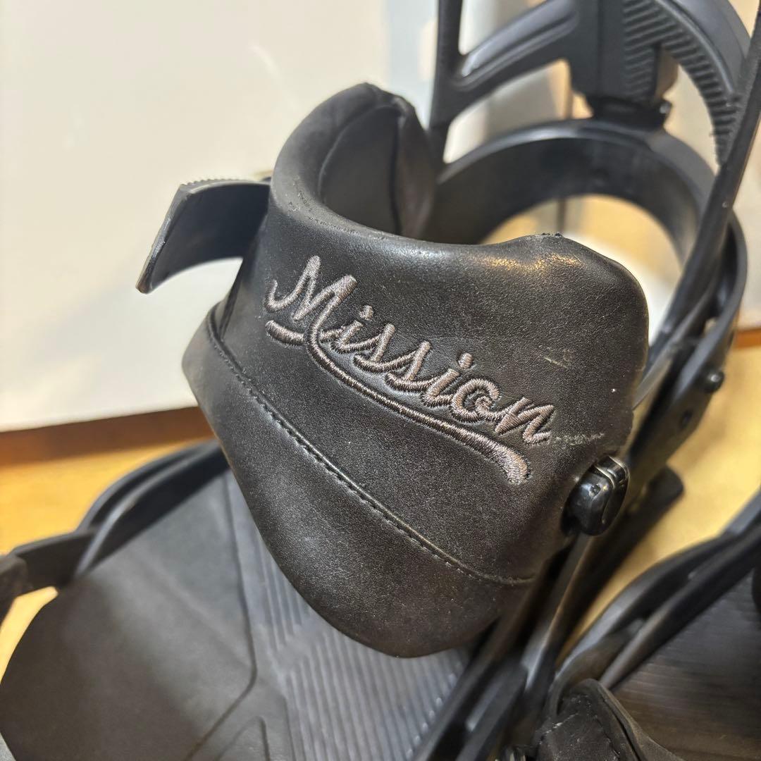Burton Mission スノーボードビンディング ブラック
