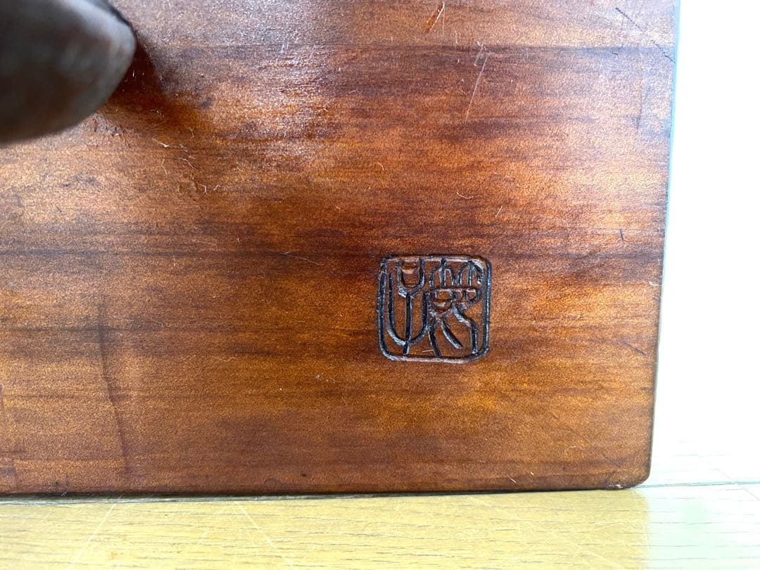 アンティーク レトロ 彫刻 ローテーブル サイドテーブル 飾り台 多目的 在名