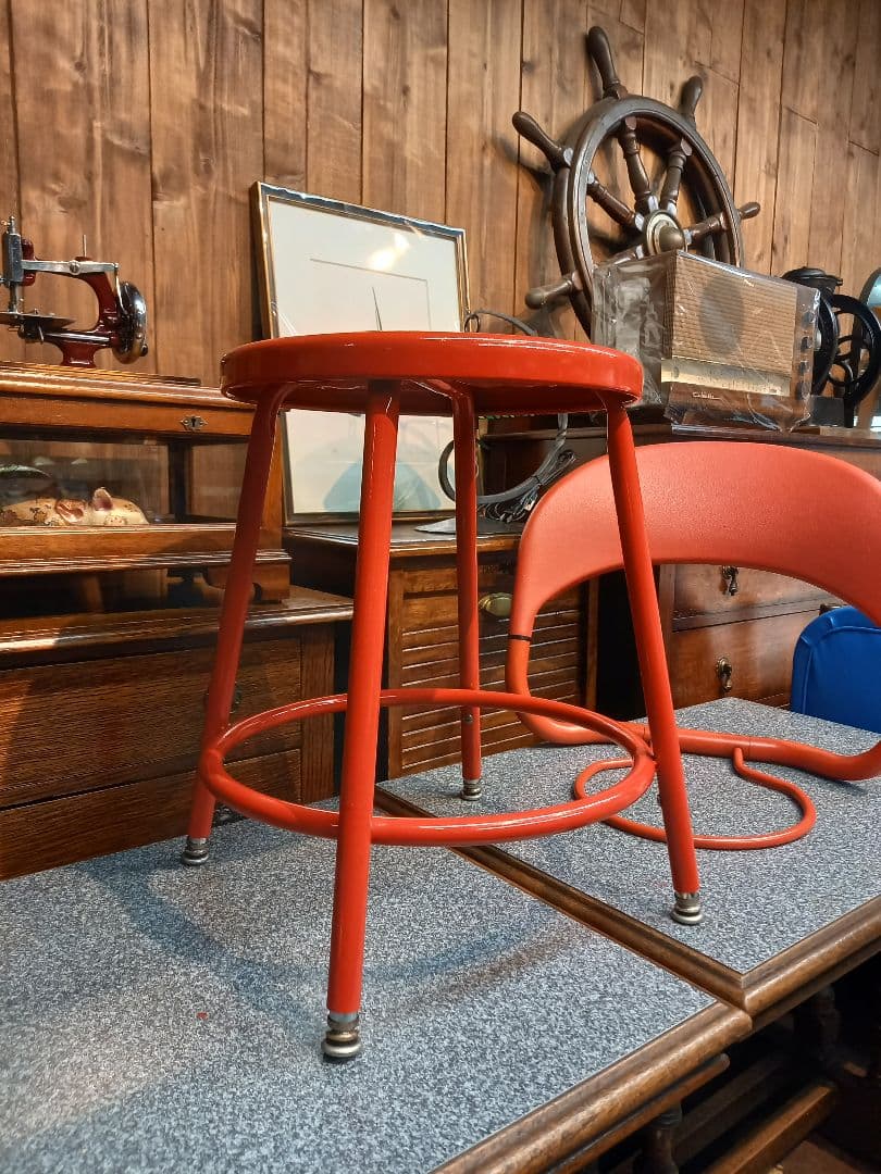 レア　1970s　アメリカ製　ヴィンテージ　スチール　インダストリアル　スツール