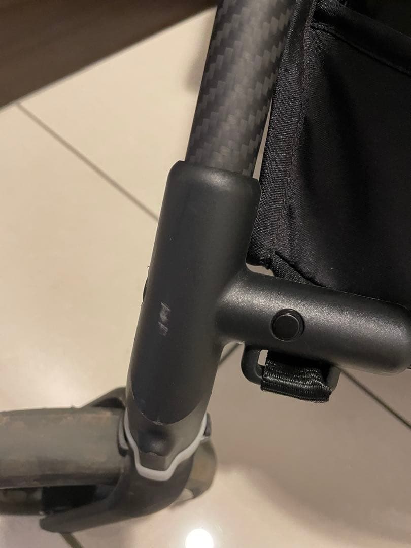 メリオカーボン　ブラック　アカチャンホンポ限定モデル ベビーカー CYBEX