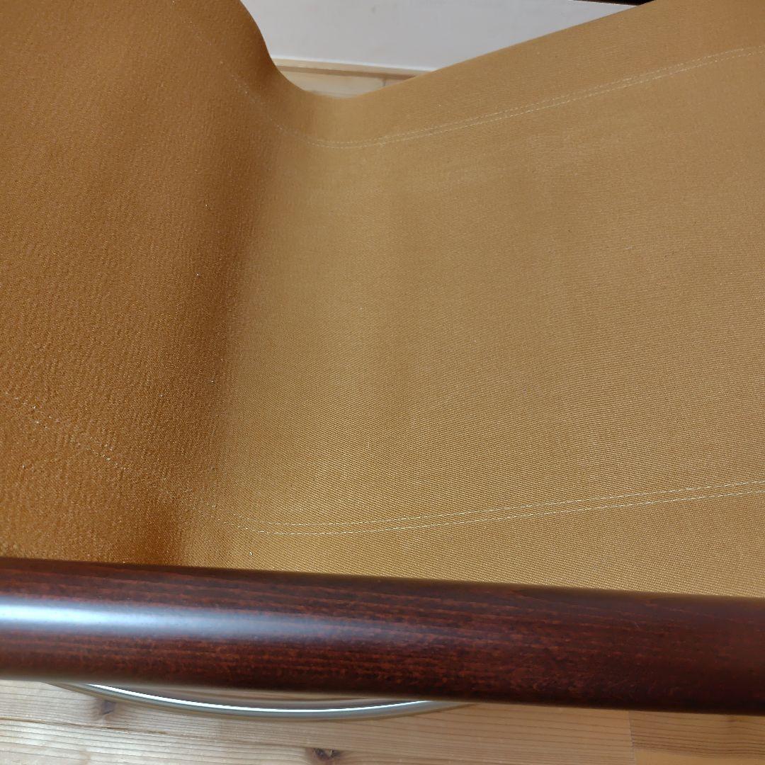 ニーチェア Ｘ ロッキング キャメル　藤栄