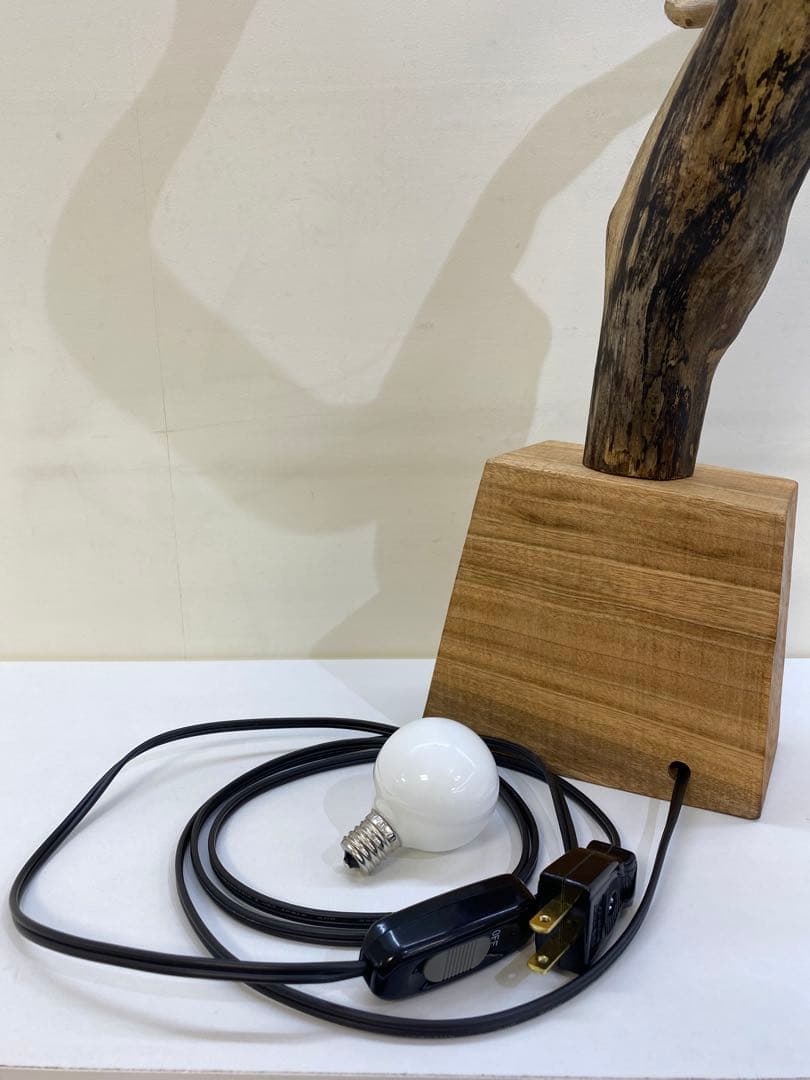 流木ライト　D+L NO.050