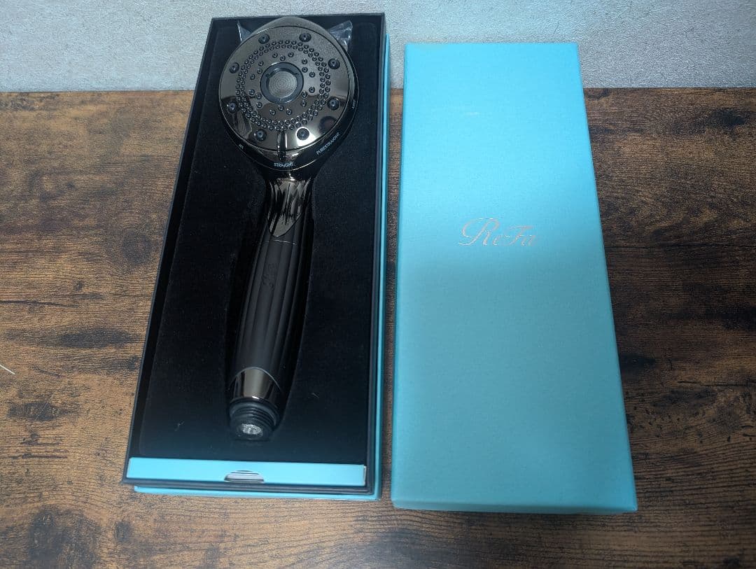 ReFa リファファインバブル ピュア ブラック シャワーヘッド