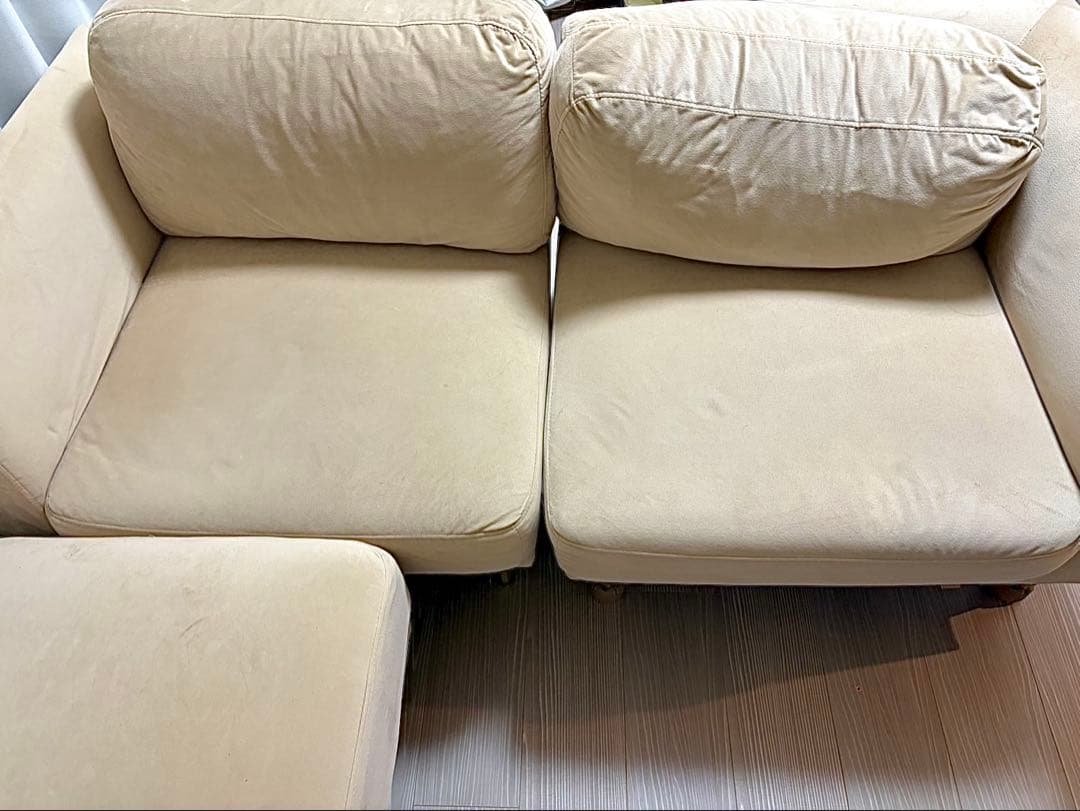 【2022年購入】ベージュソファ2Pたのメル便発送　オットマンは別売。