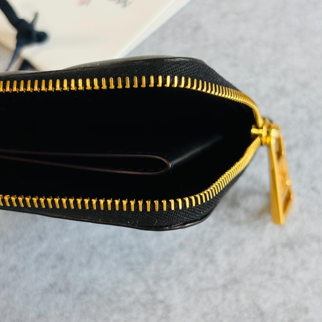 モンクレール ミニ財布 ケース ストラップ 黒　MONCLER