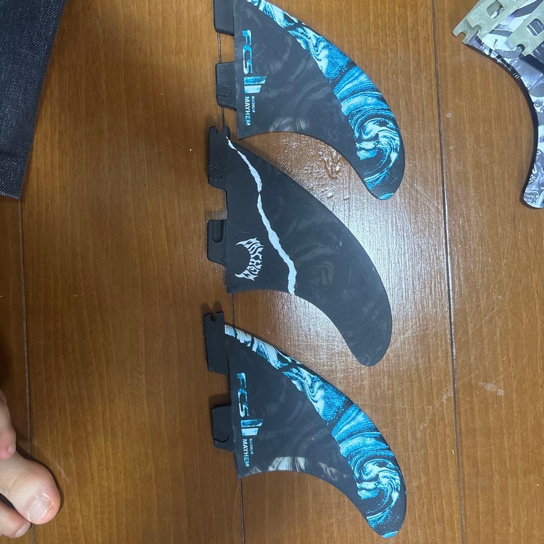 FCS II メイヘム M トライフィン ブラック/ブルー