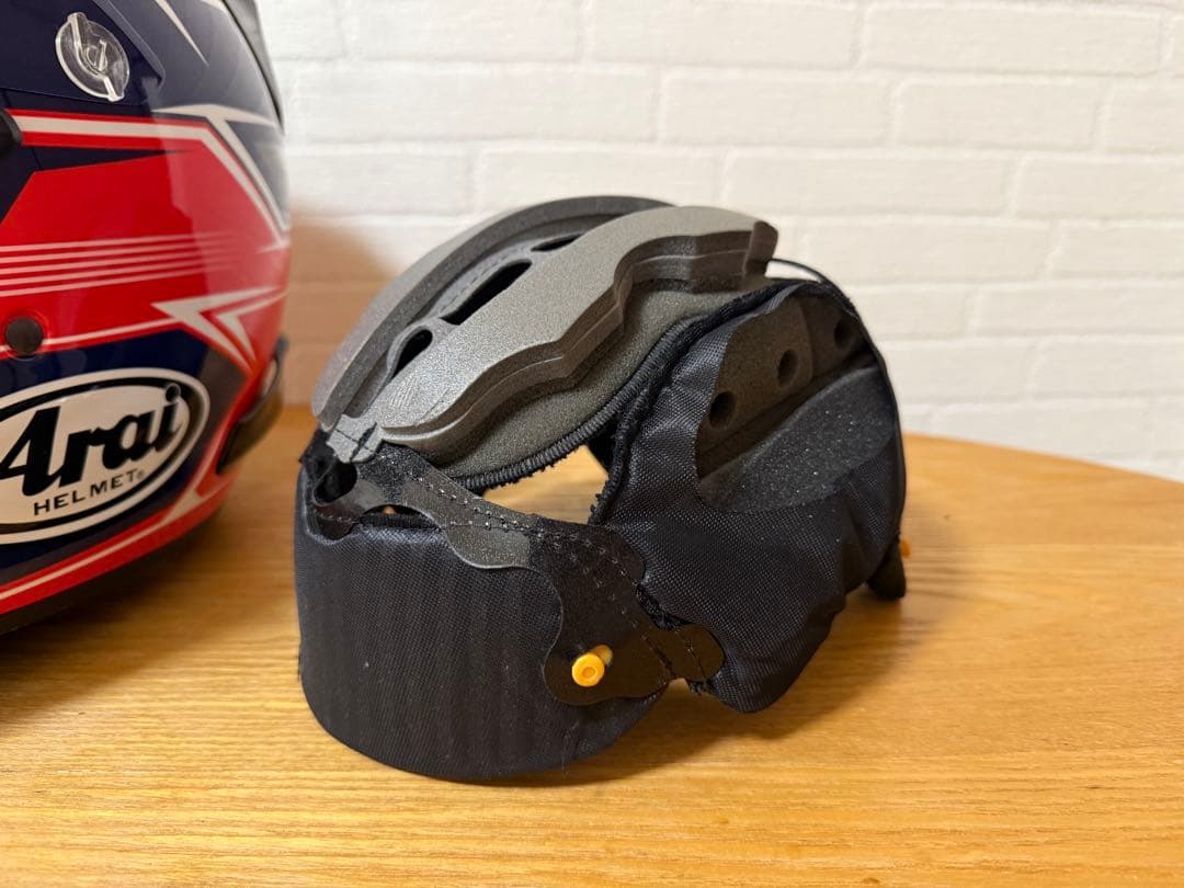 【状態良好】Arai Vクロス4 SLY