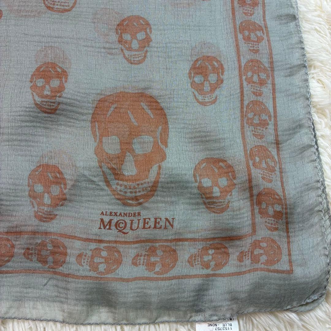 美品✨アレキサンダーマックイーン シルクスカル スカーフ イタリア製グレー