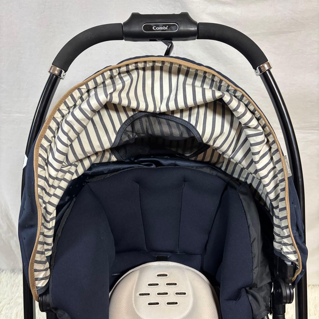 コンビ　ベビーカー　メチャカルハンディ　オート４キャス　HG　ミッキー