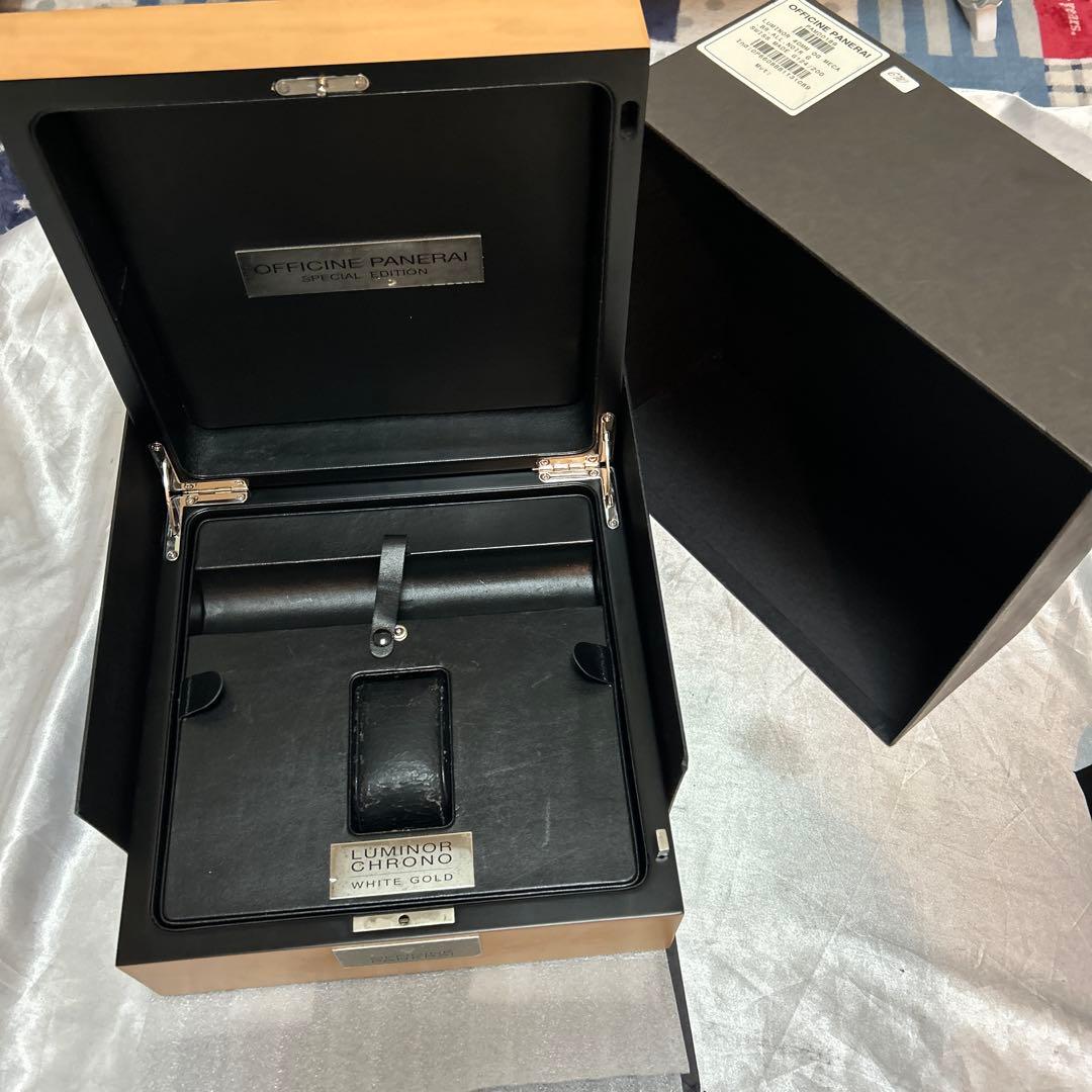 パネライ　特大腕時計空箱
