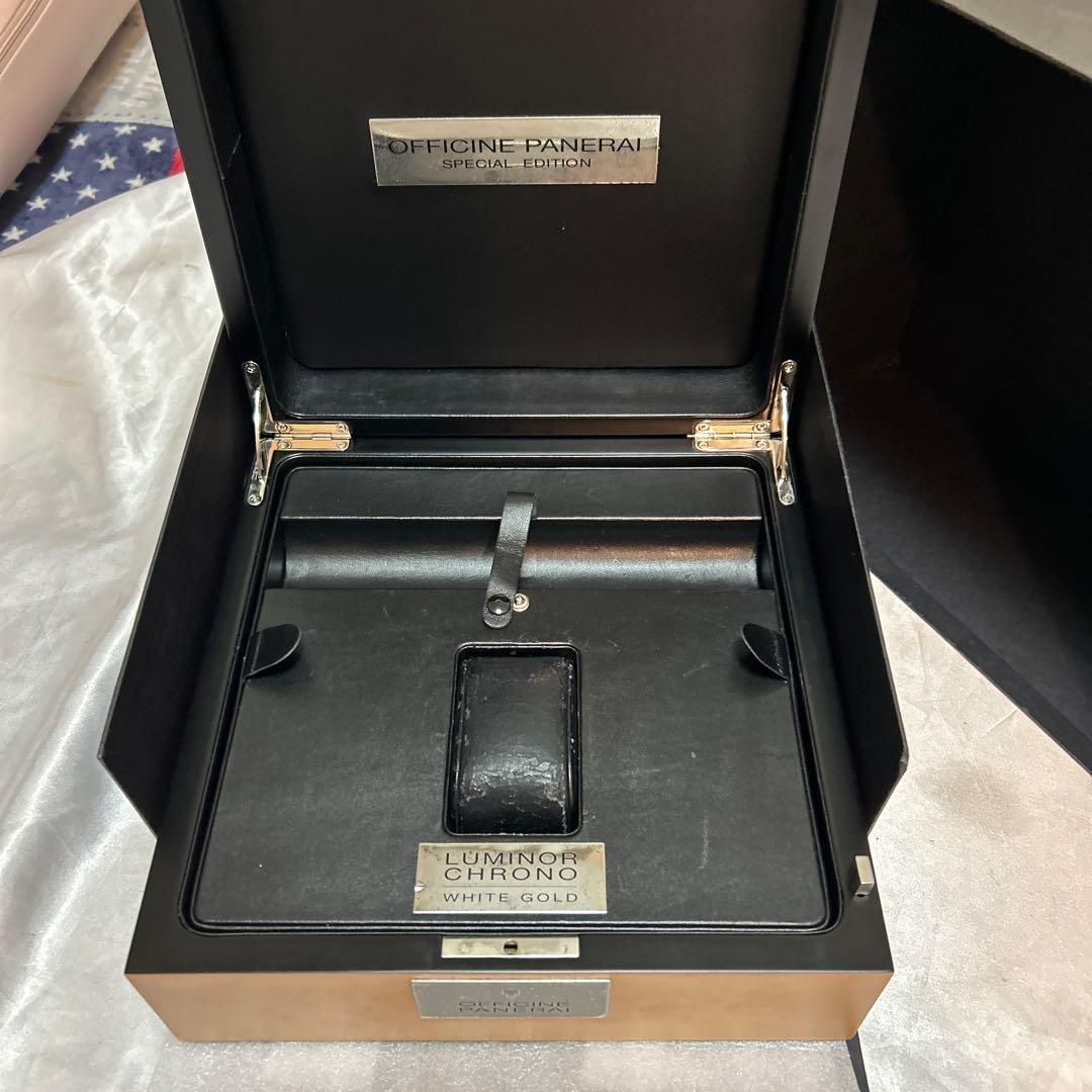 パネライ　特大腕時計空箱