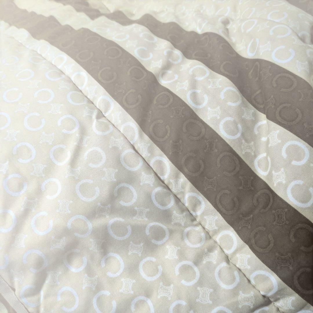 新品♡CELINE肌掛け布団