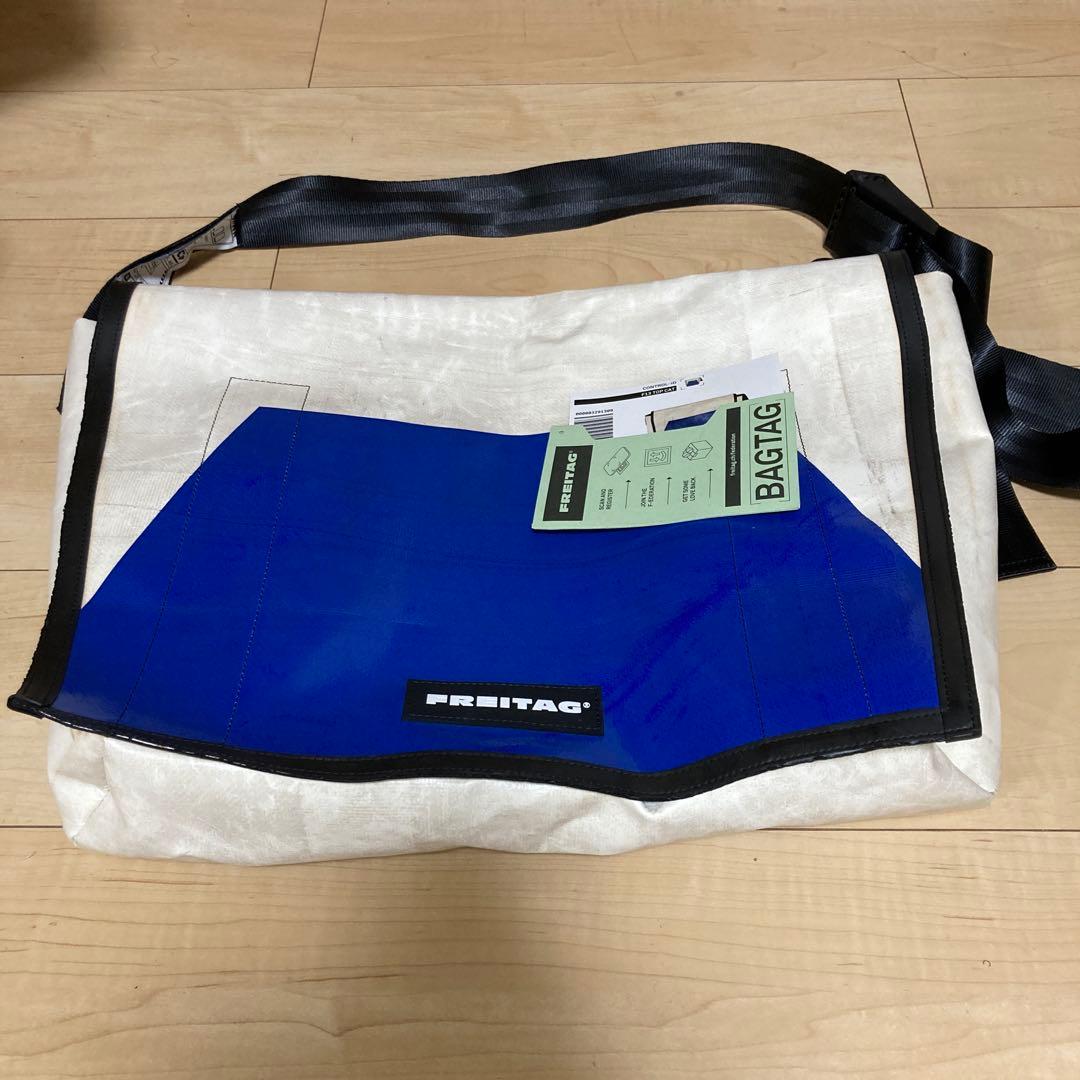 FREITAG メッセンジャーバッグ ホワイト/ブルー　F13 TOPCAT