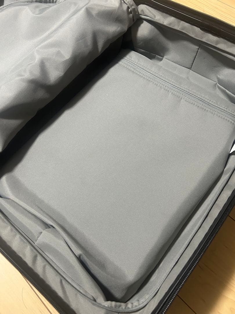 【無印良品　人気のフロントオープンタイプ】 機内持ち込み可　キャリーケース32L