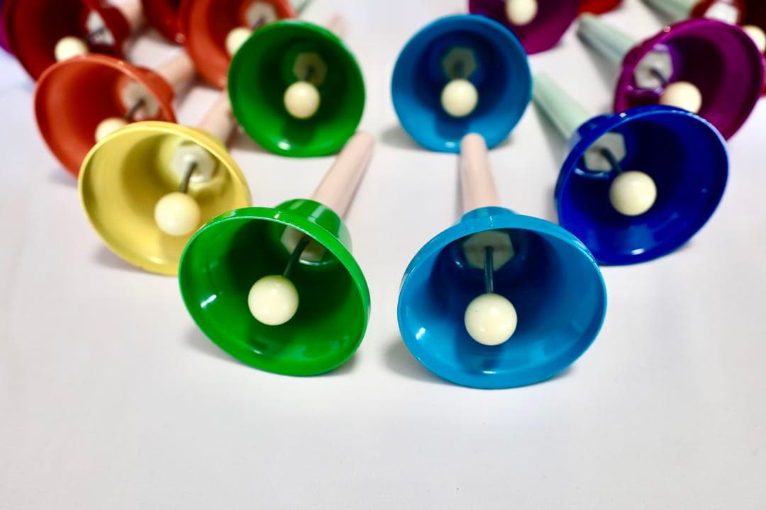 ウチダ ミュージックベル ハンドベル 20音 20個　株式会社 内田洋行