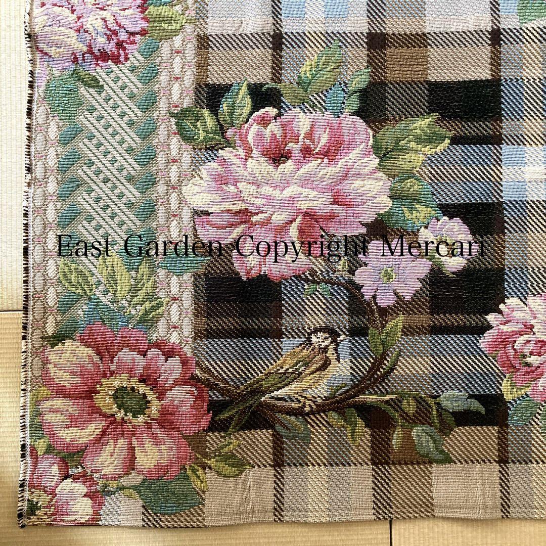 【極美品】 MIHO イタリア製 花鳥柄 ラグマット 201.5×137cm