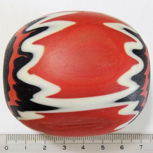 トレードビーズ ベネチア製 巨大5層赤シェブロン玉 No.1409011