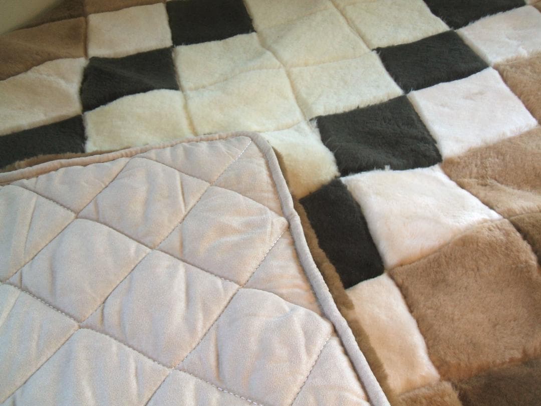 最終決算価格❗️オーストラリア原皮２５ミリ＊ムートンシーツ（シングル）