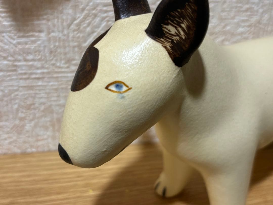 リサラーソン　置物　ブルテリア　涙目　模様右目