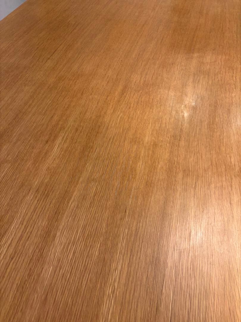 リビングでもダイニングでも使える　ダイニングテーブル3 オーク材　お引き取り可