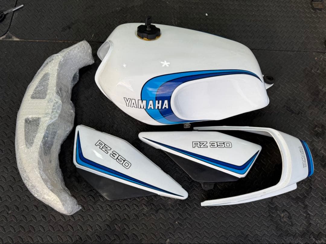 ☆美品☆ RZ250 RZ350 外装セット 白青カラー 4L3 4U0