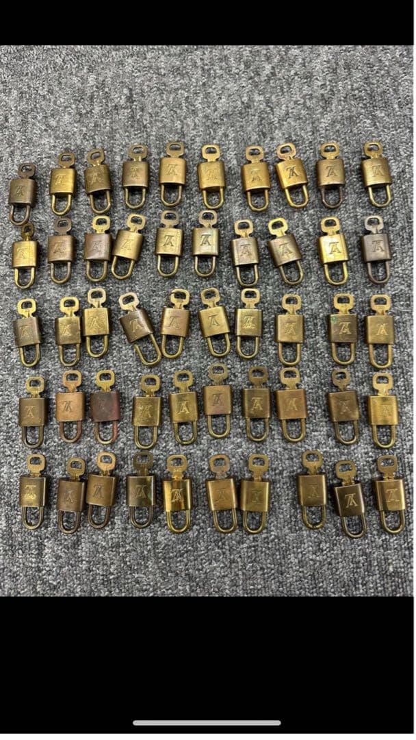 ルイヴィトン　鍵　カデナ　パドロック　50個セット