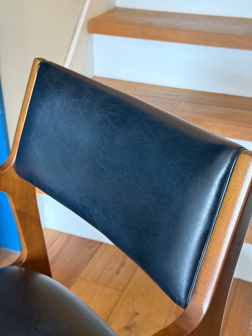 カリモク　60　 アームチェア　ダイニングチェア