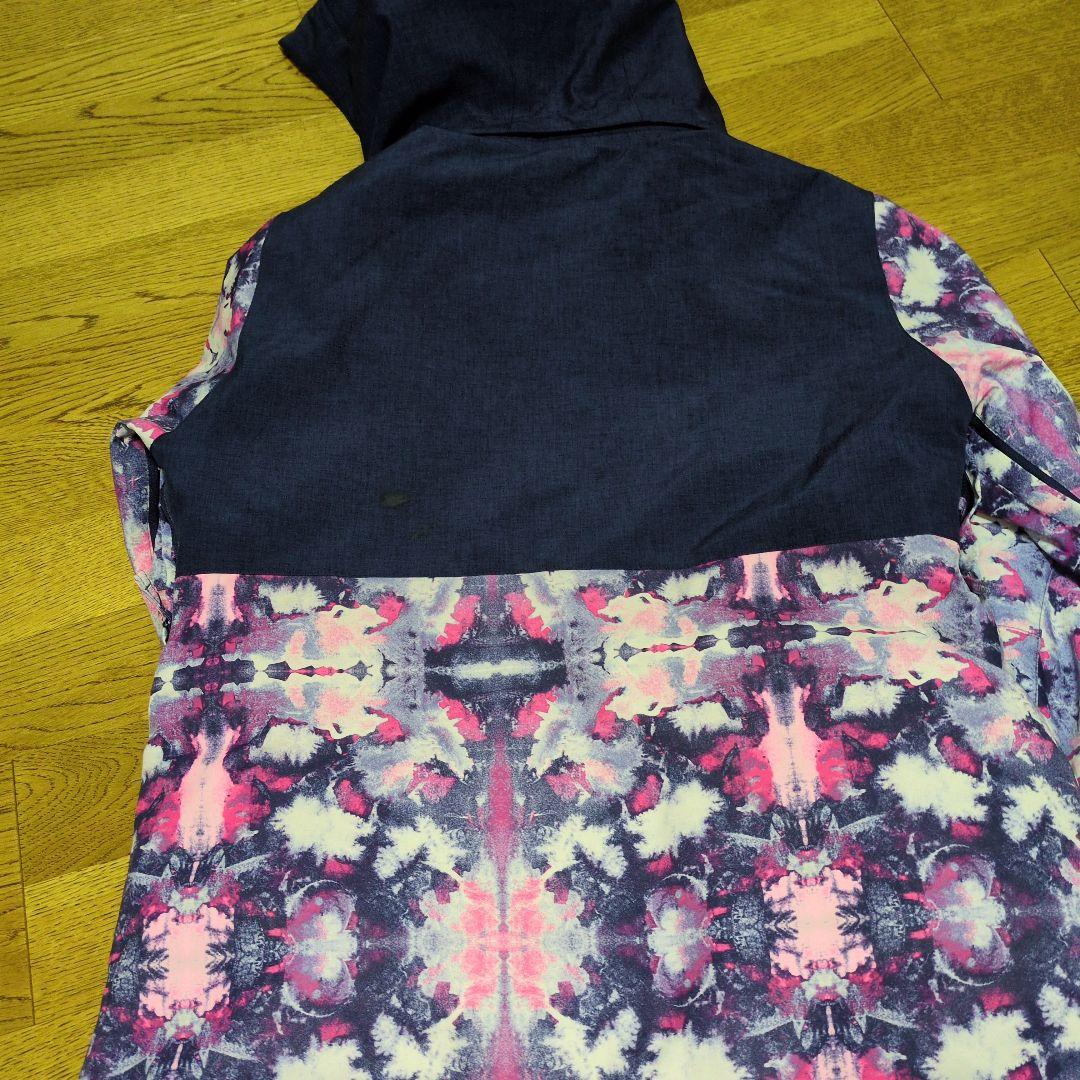 ROXY　スノボウェア　上下セット　Ｍ　総柄　ネイビー　キャメルブラウン