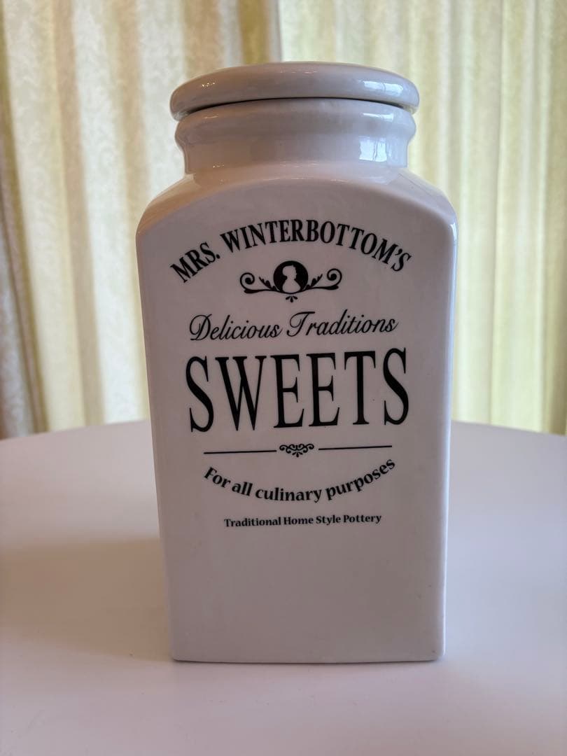 MRS. WINTERBOTTOM'Sキャニスター ハンガリーBUTLERS