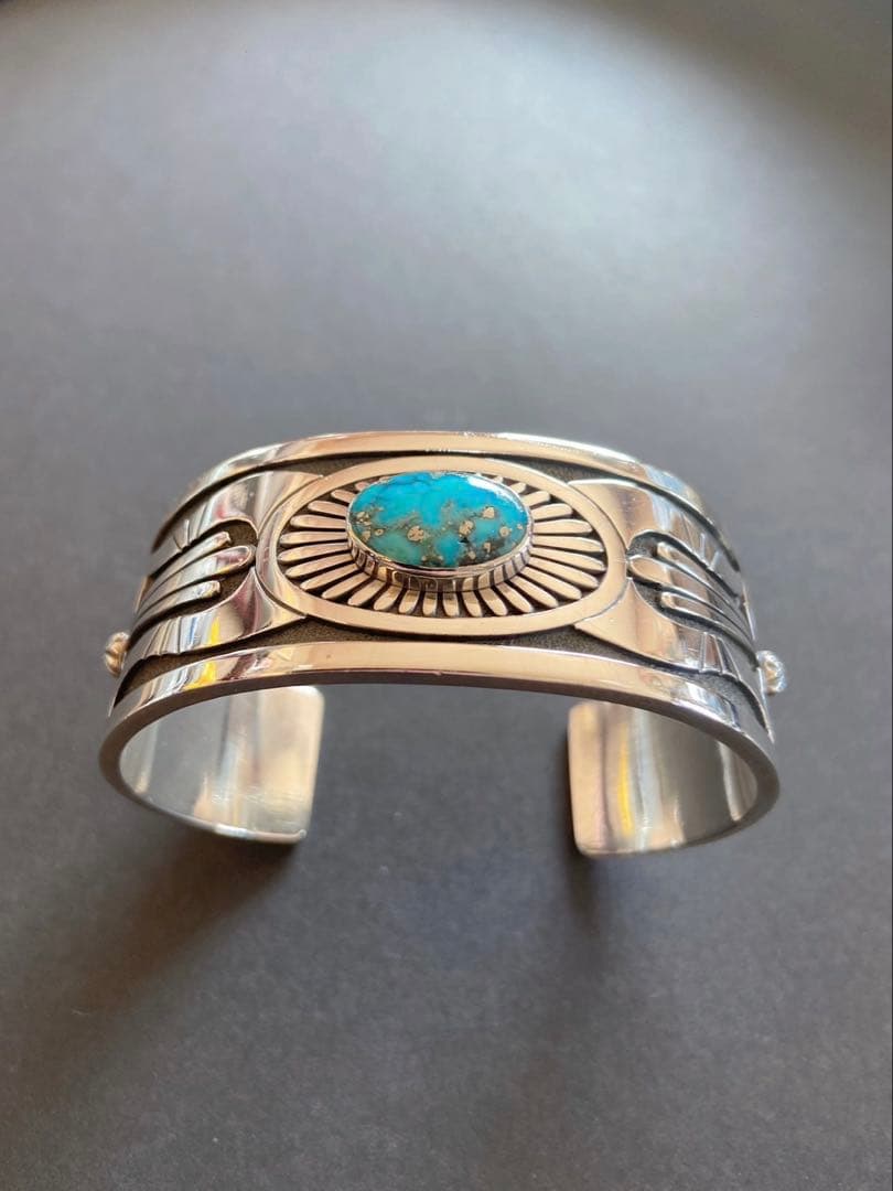 Howard Nelson ハワードネルソン　navajo バングル