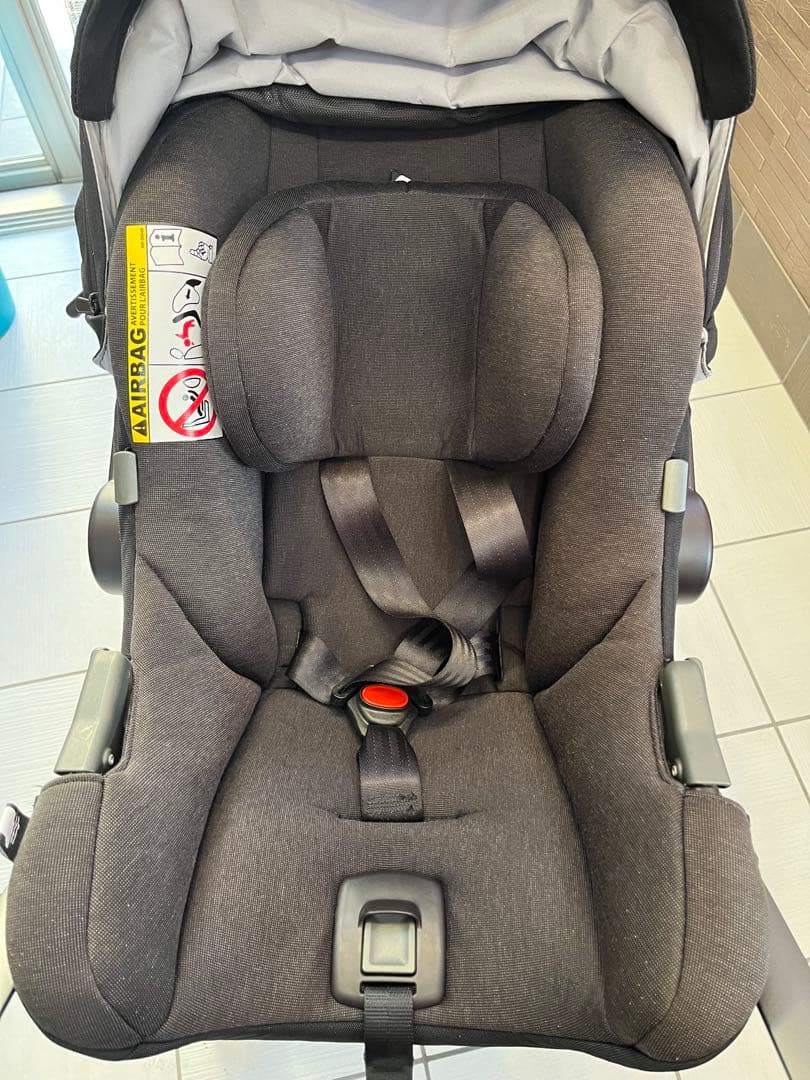 nuna ベビーカー　ベビーシート　車用ベース　3点セット【高級ブランド】