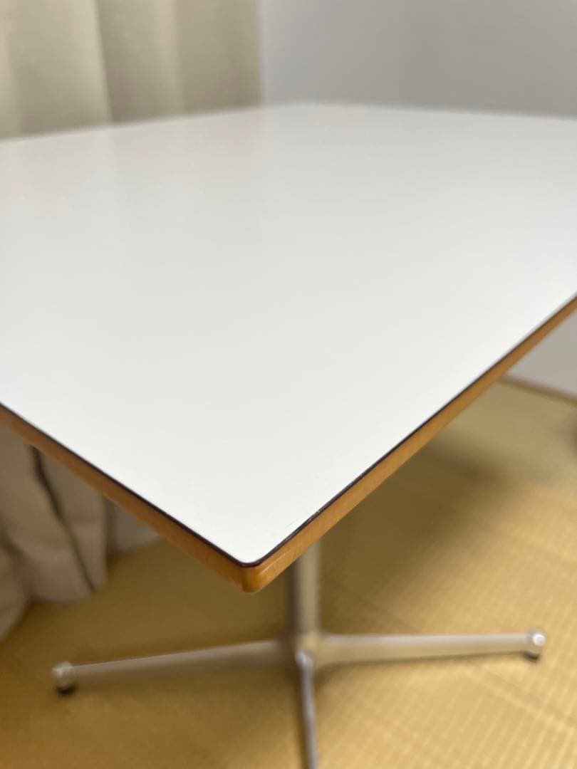 カリモク60 家具 カフェテーブル