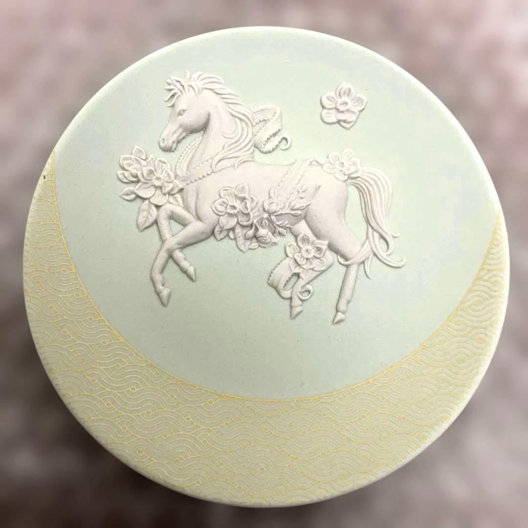 ウェッジウッド　干支トレイ馬　午