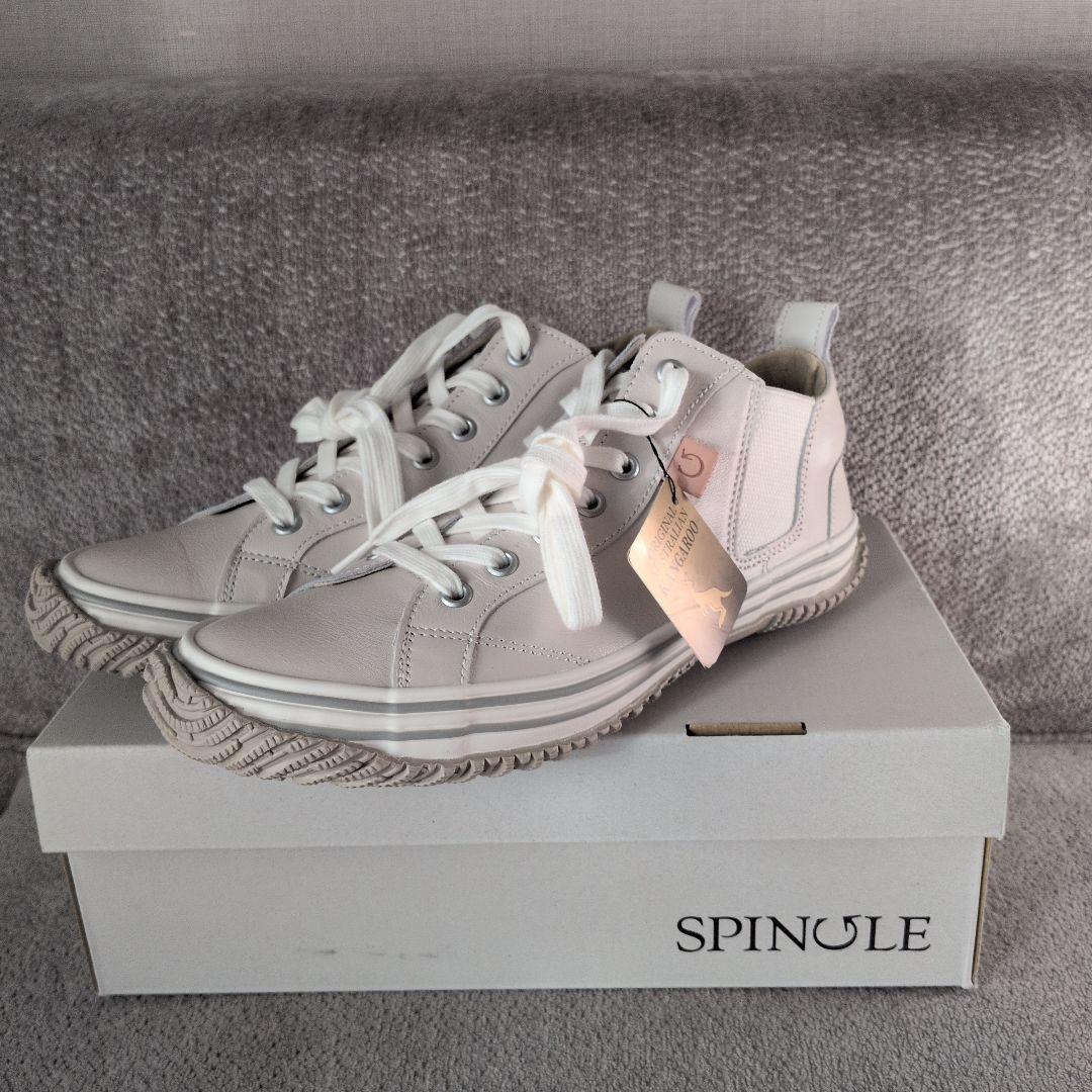 1/15お値下げ　スピングルムーブ　442 IVORY 37〜38　SS　新品