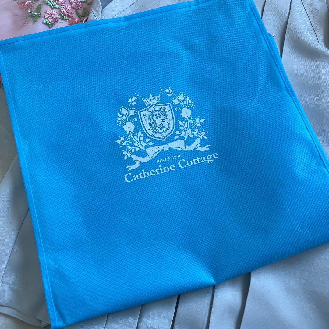 一体型袴 卒業式用 110 キャサリンコテージ 着用1度 美品 着付け不要