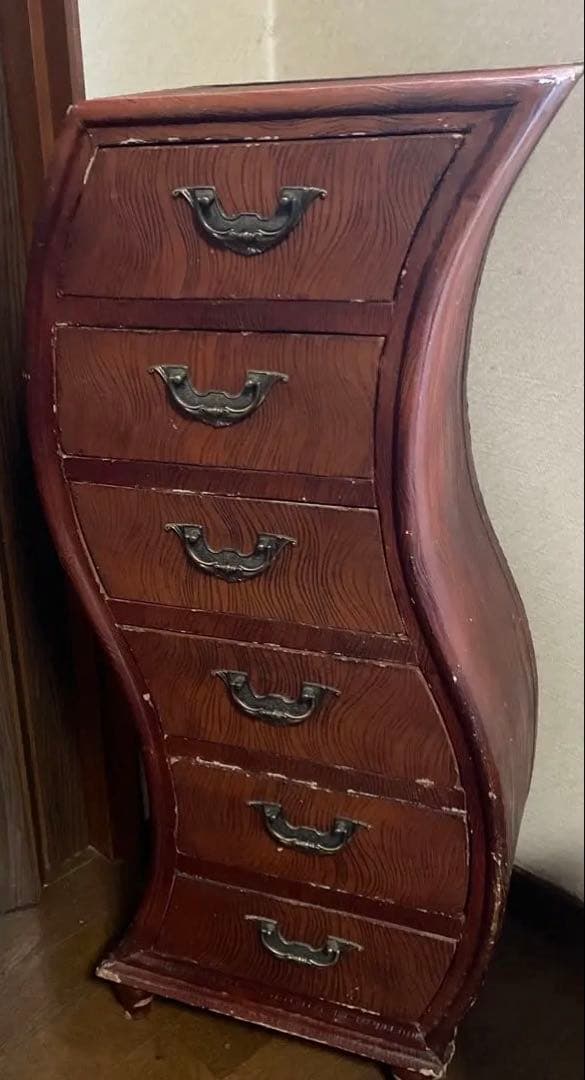 アジアンウェーブデザインタンス 他に見ない珍しい逸品❣️かなりお値下げしています。