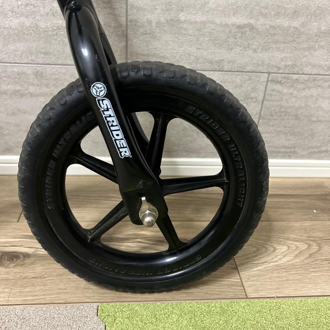 N*Y様 STRIDER SPORT バランスバイク ブラック 12インチ