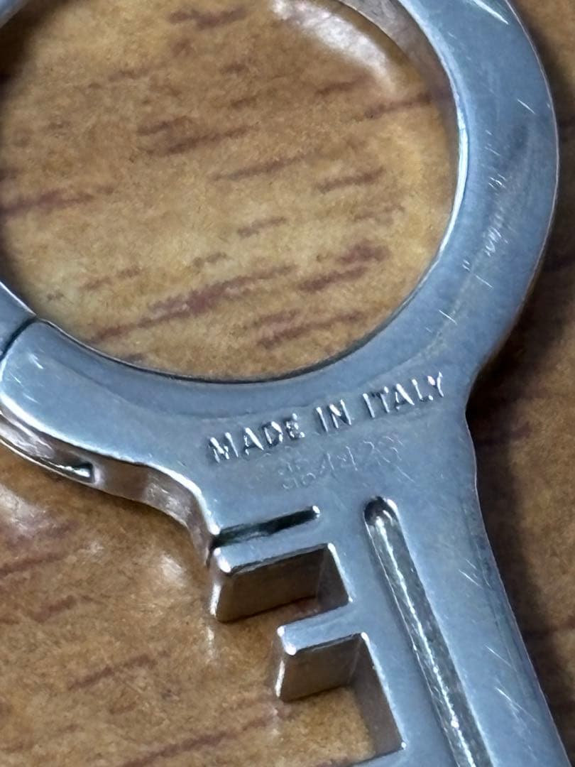 FENDI 鍵モチーフ 片耳ピアス 佐久間大介 稀少品　美品