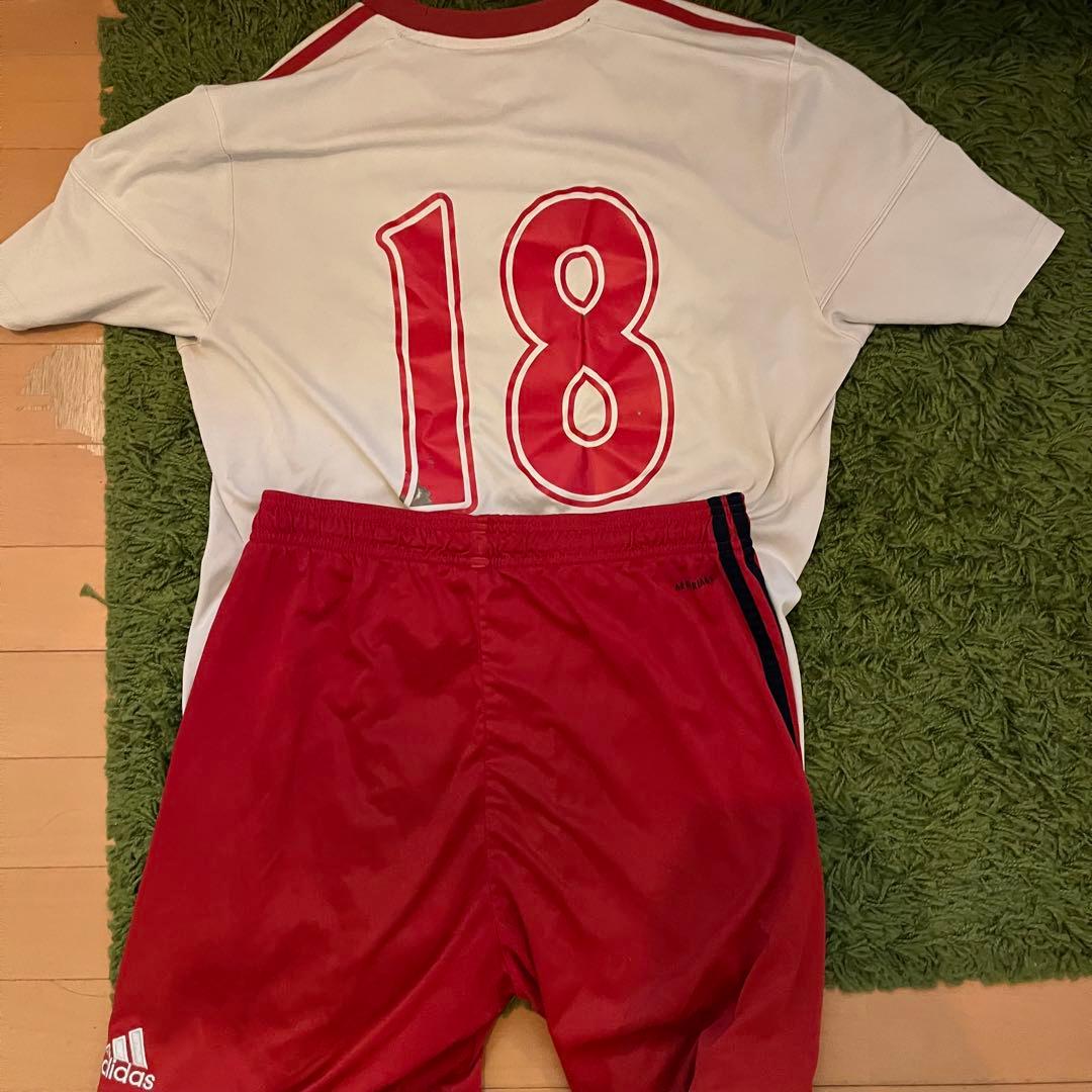 流経大柏サッカー部　練習着上下　(半袖半ズボン) ［激レア］