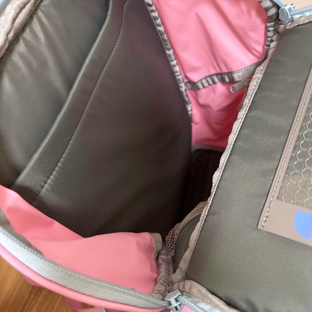 【一回のみ使用】ノースフェイス プリズムピンク リュック キッズ 17L