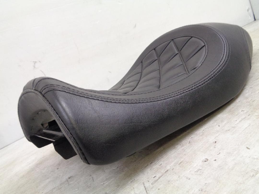 XSR125 Goods ローダウン カフェレーサー ソロシート ブラック