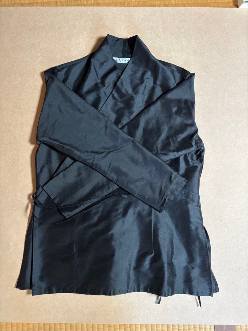 最終値下げ　afa真砂三千代　シルク　羽織　黒　mittan