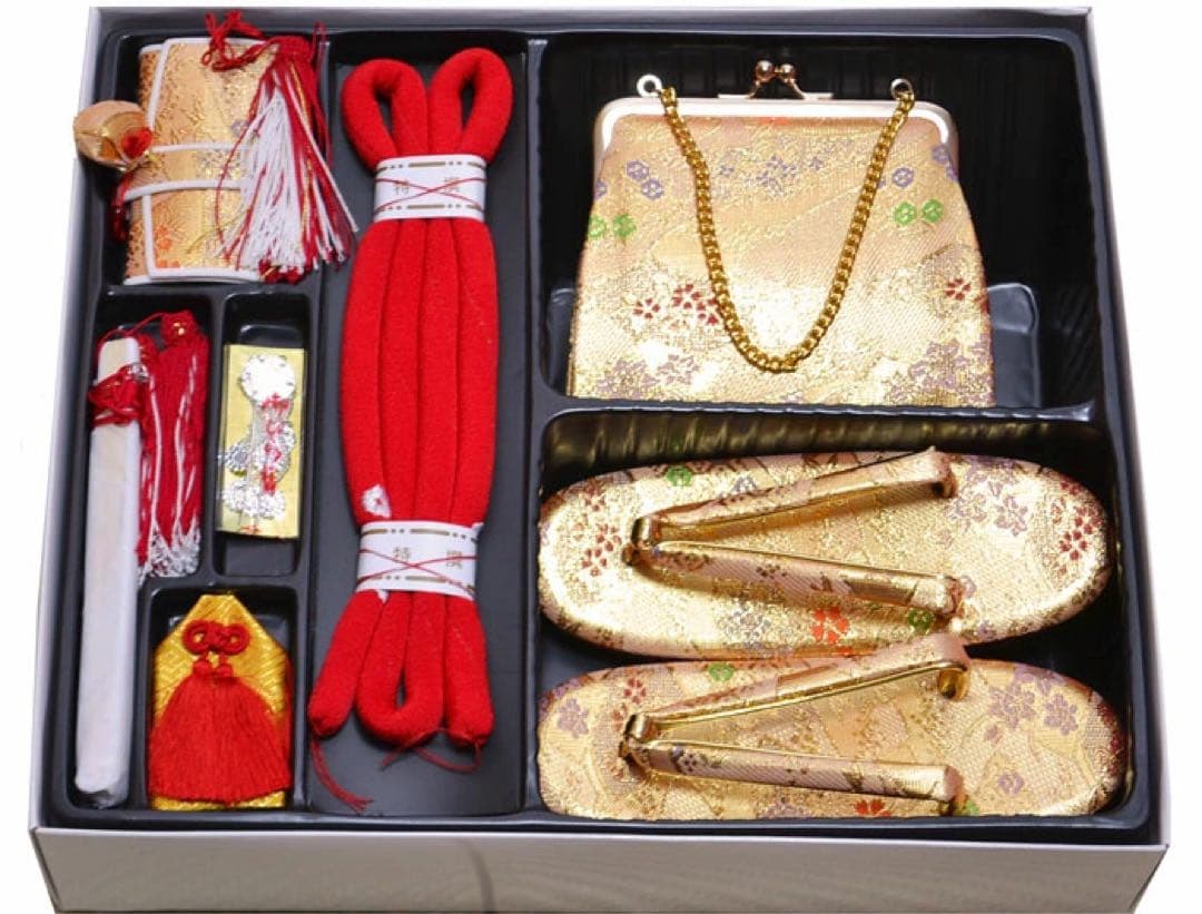 1点限り　七五三 着物 7歳 女の子 正絹着物フルセット　絞り柄　総刺繍使い　赤