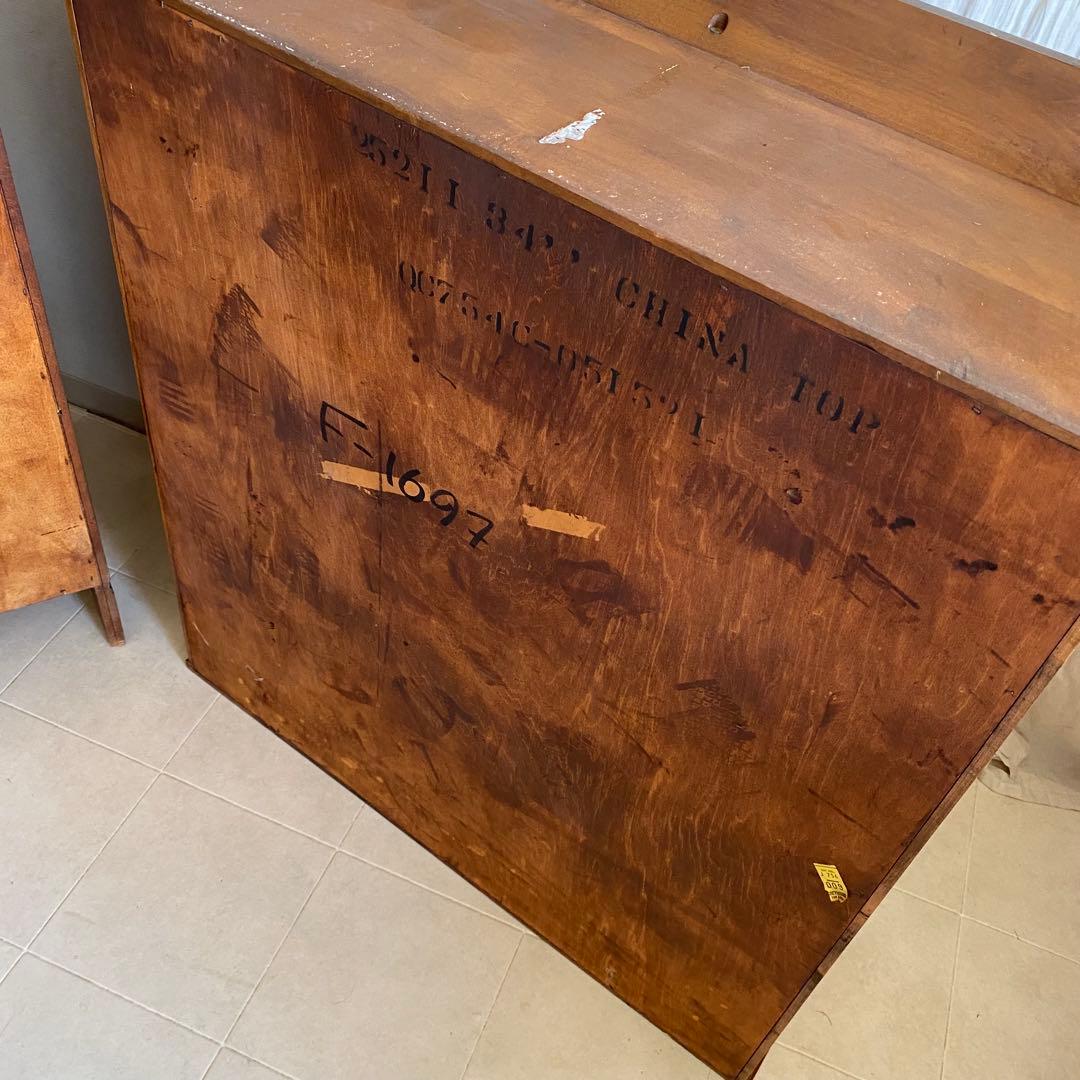 アンティーク　キャビネット　カップボード　シェルフ　食器棚　アメリカ製　北欧