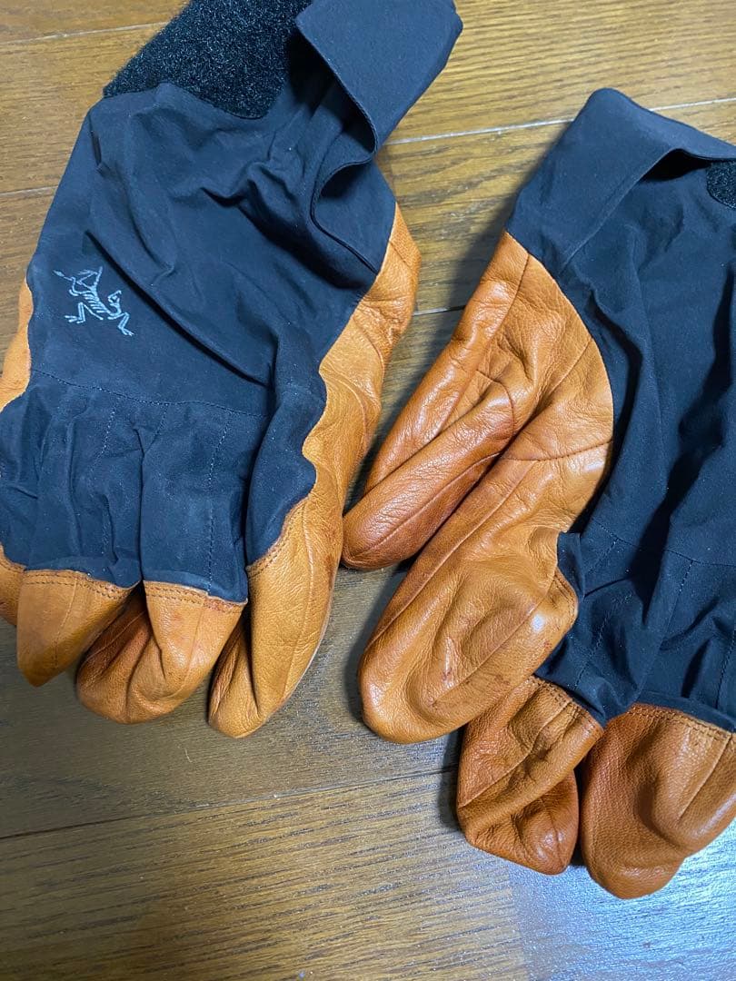 アークテリクス ゴアテックス グローブ