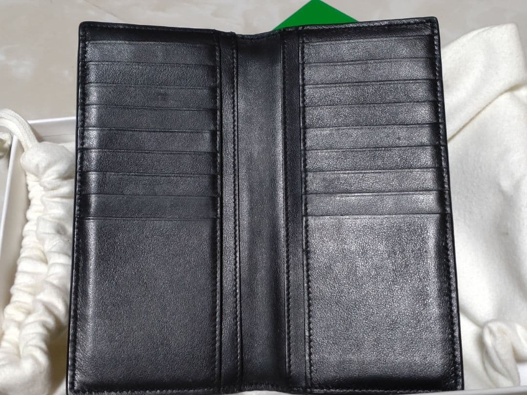 ボッテガヴェネタ　長財布