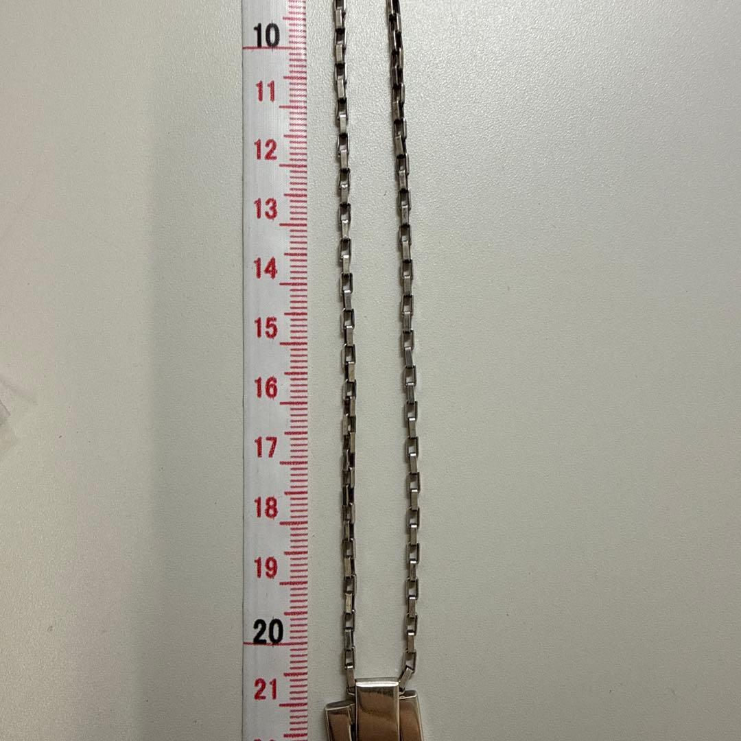 あっくんGUCCI シルバー ネックレス モダンデザイン　☺︎