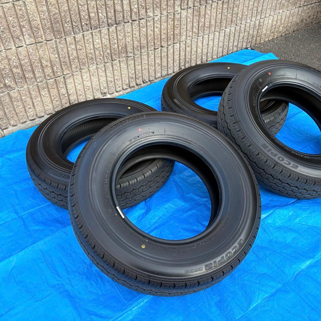 【mshr m.】新車外し　ハイエース　ブリヂストン　195/80R15