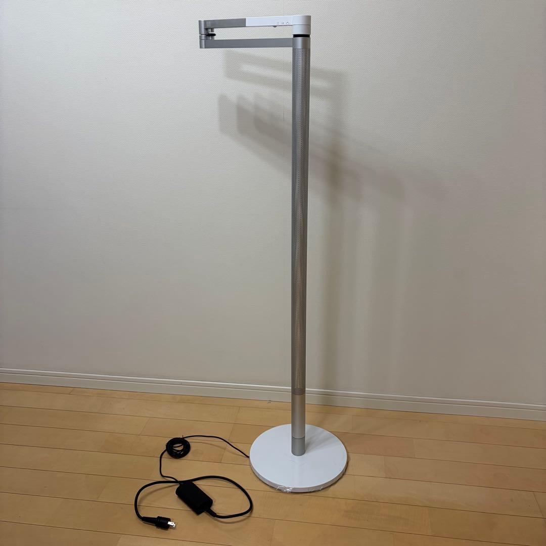 ダイソン Lightcycle Morph フロアライト ホワイト／シルバー