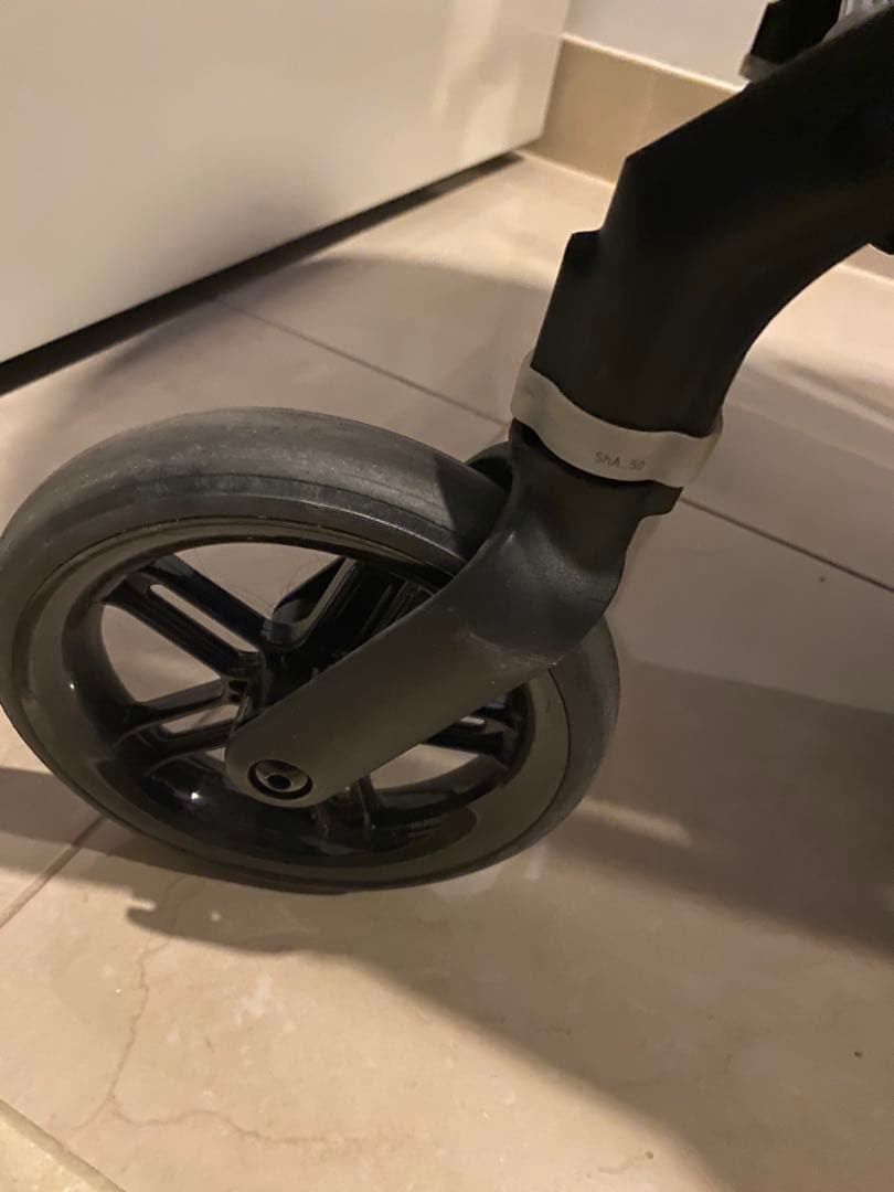 《まるもちです》ベビーカー　サイベックス　メリオ　カーボン